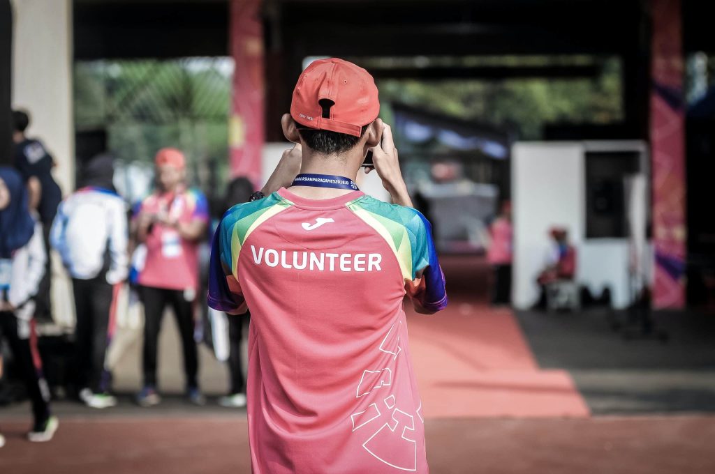 The Benefits of Volunteering for Teens